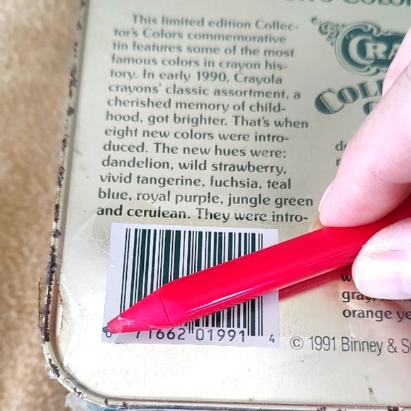 Crayola Collector Colors Tin Box Crayons Never Opened Circa 1991 - Picture 12 of 12